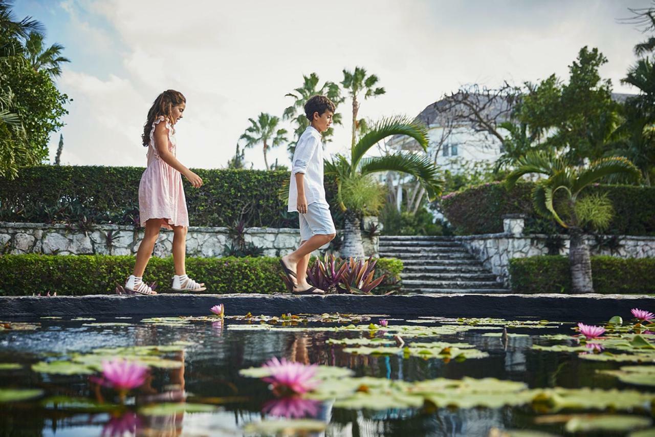 The Ocean Club, A Four Seasons Resort, Bahamas Creek Village Exterior foto